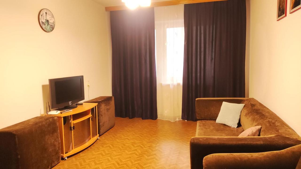 Vasylia Stusa 3 Cityrooms Bila Tserkva Exterior photo
